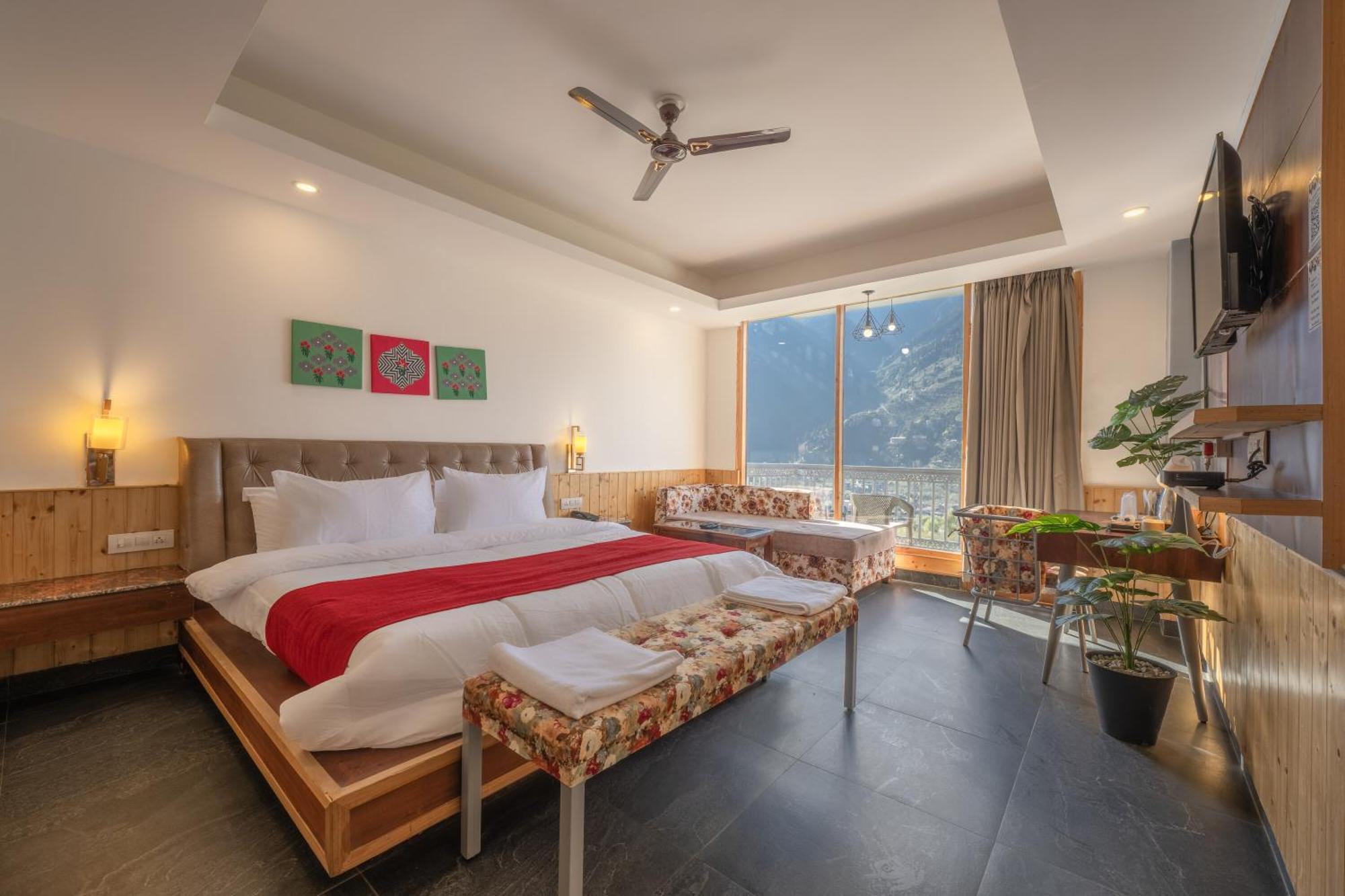 Echor Himalayan Heights Manali Hotel Екстериор снимка