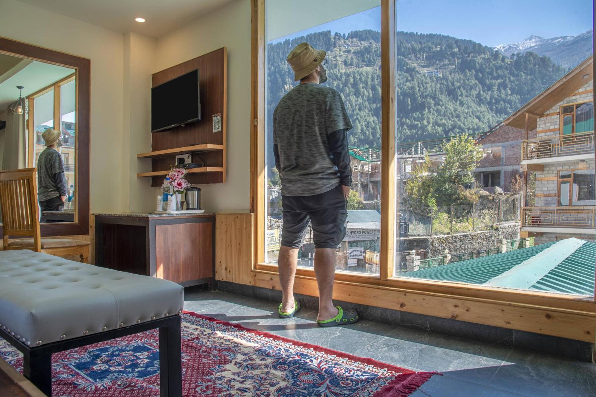 Echor Himalayan Heights Manali Hotel Екстериор снимка