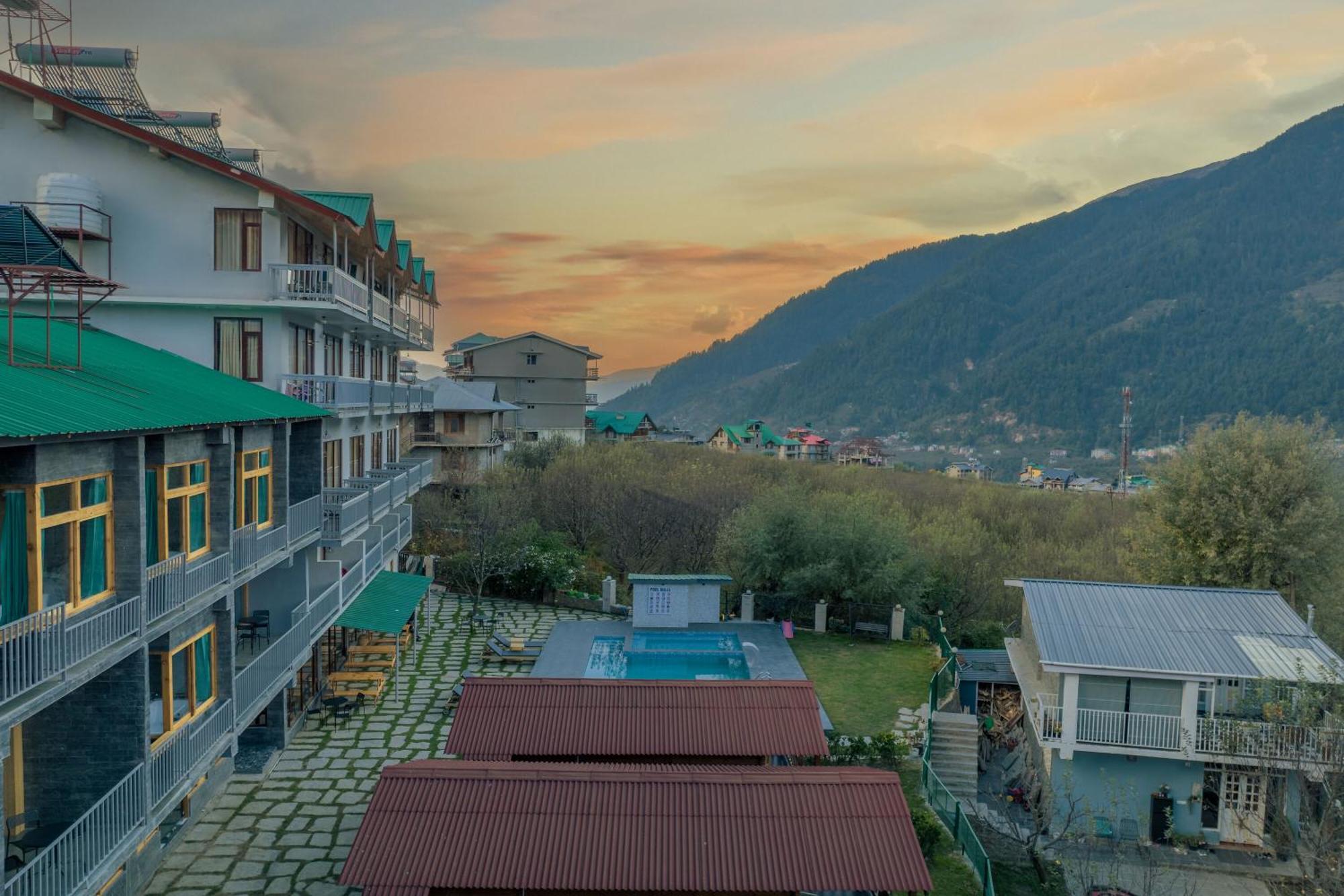 Echor Himalayan Heights Manali Hotel Екстериор снимка
