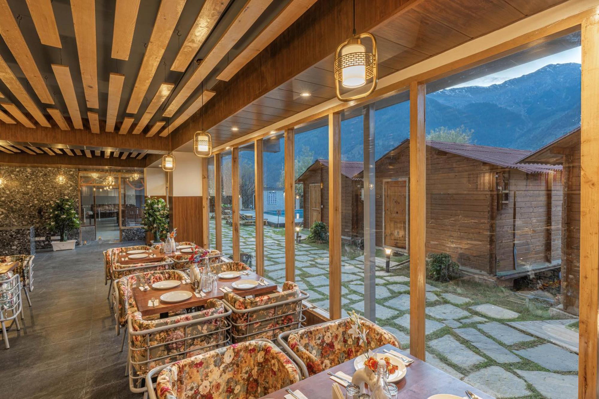 Echor Himalayan Heights Manali Hotel Екстериор снимка