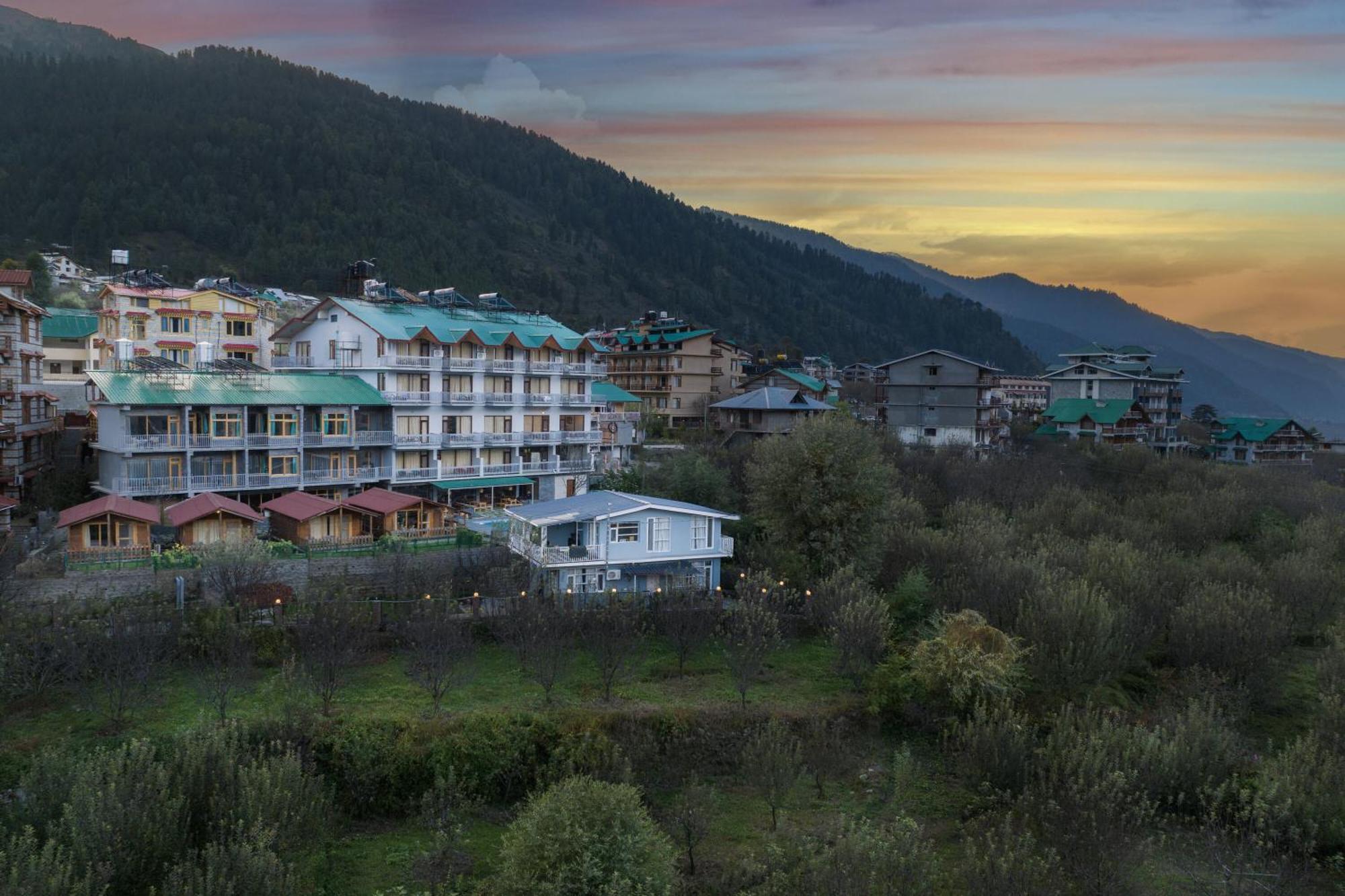 Echor Himalayan Heights Manali Hotel Екстериор снимка