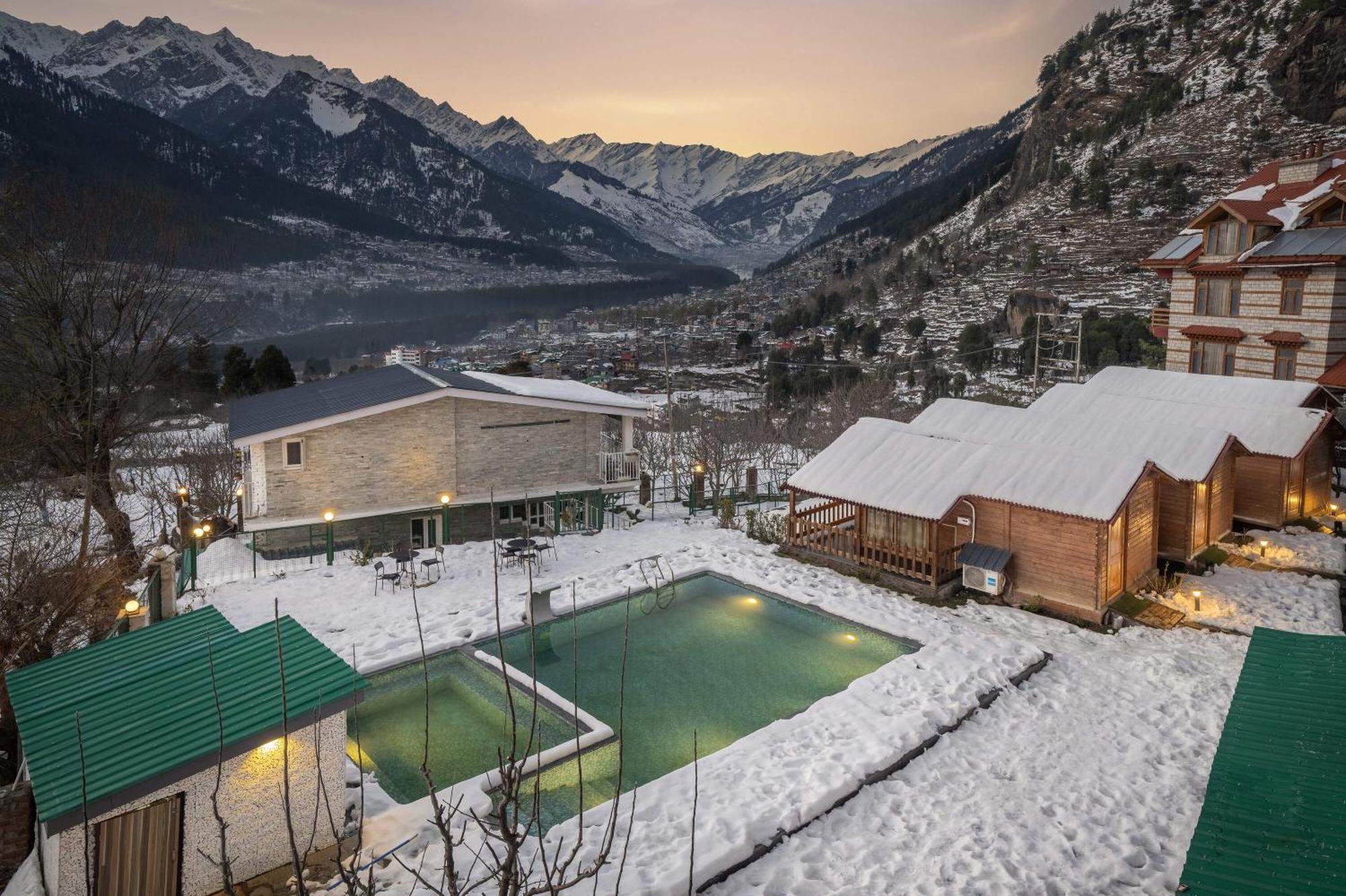 Echor Himalayan Heights Manali Hotel Екстериор снимка