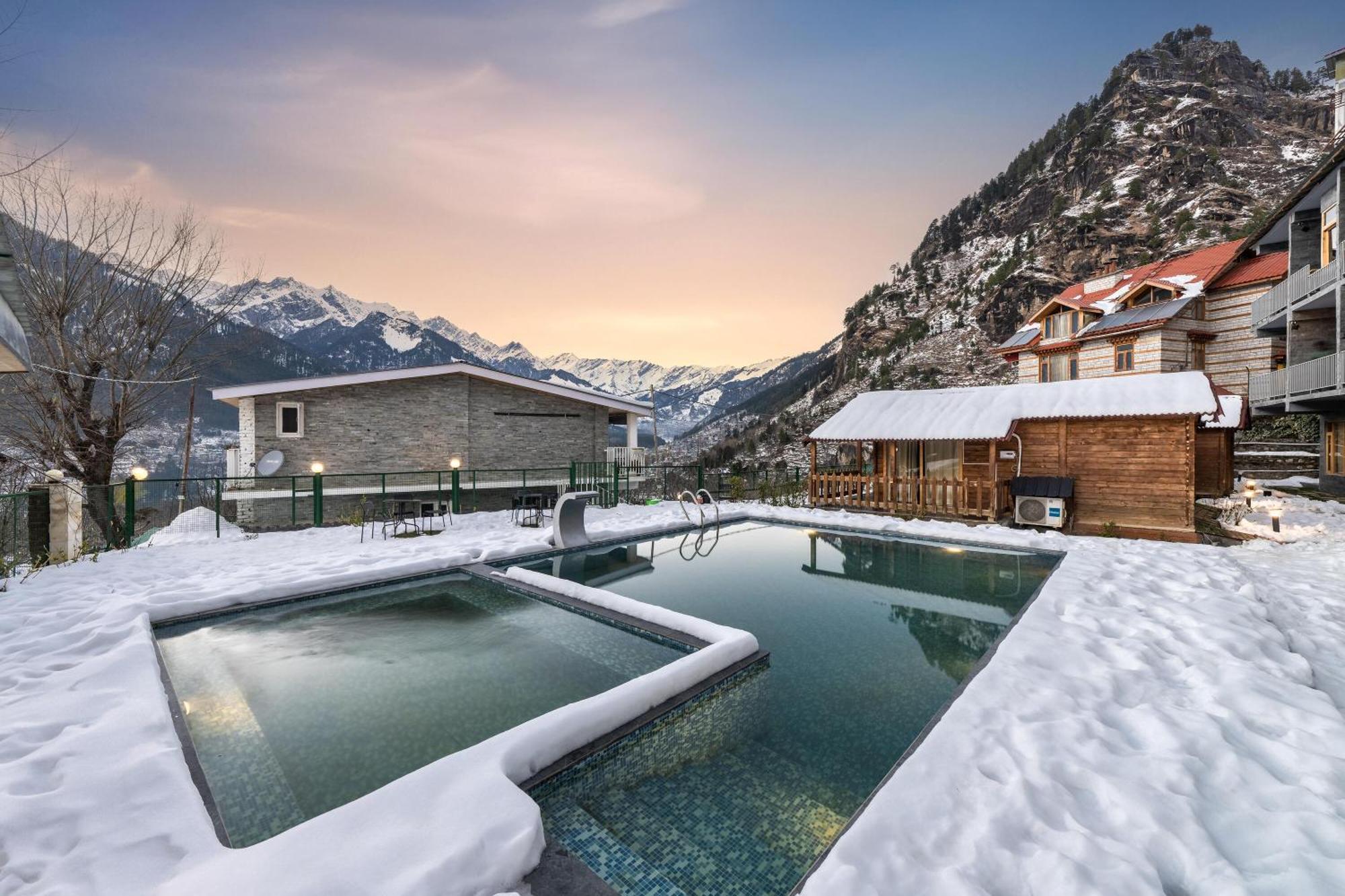 Echor Himalayan Heights Manali Hotel Екстериор снимка